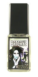 Zeige Details für Batcave – Sinnlich-orientalisches Vintage-Patchouli im 80er-Goth-Style Bild von Batcave – Sinnlich-orientalisches Vintage-Patchouli im 80er-Goth-Style